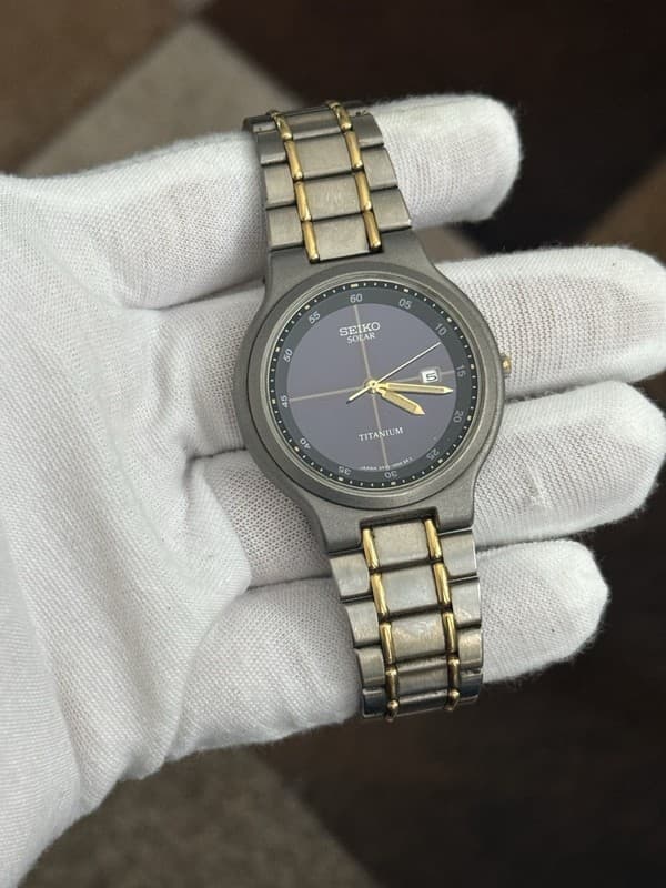 Rare Vintage Seiko 5Y75-1A00 Men’s Titanium Solar Dress Sports Watch JDM 1990s