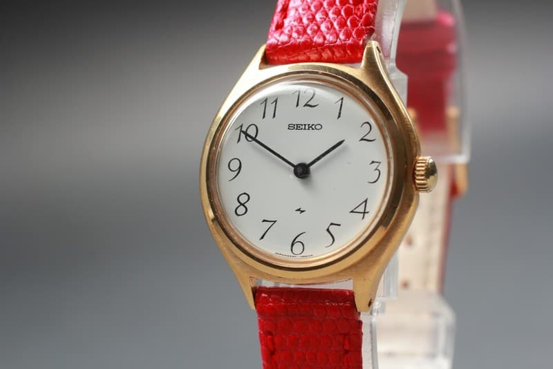 NOS Vintage Seiko Quartz 2220-0320 Classic Dress Watch JDM 1970s