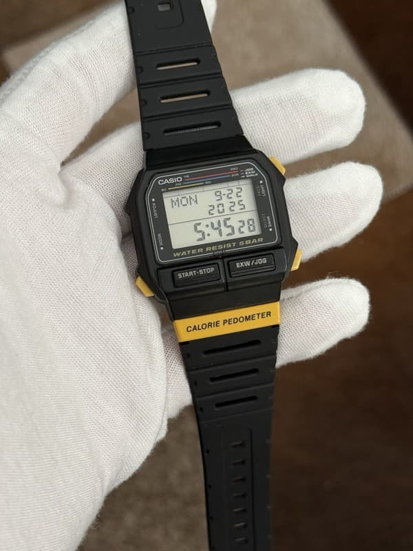 Rare Vintage Casio EXW-50 Calorie Pedometer Men’s Digital Sports Watch JDM 1980s