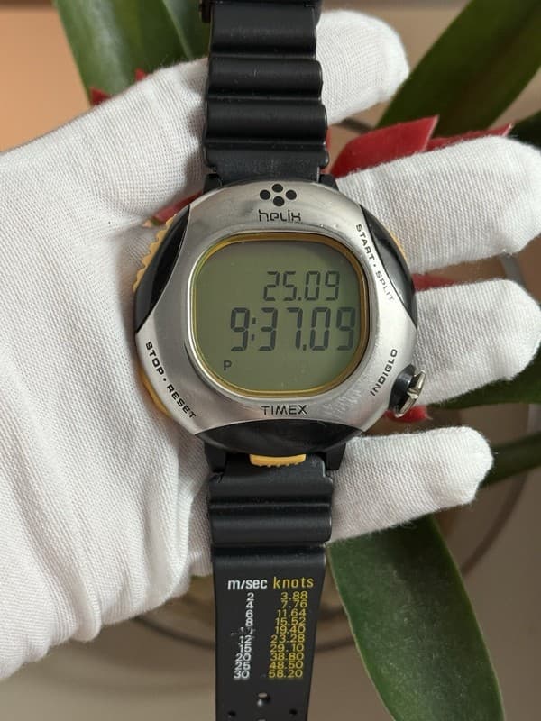 Rare Vintage Timex Helix Men’s Digital Sports Watch 1990s 