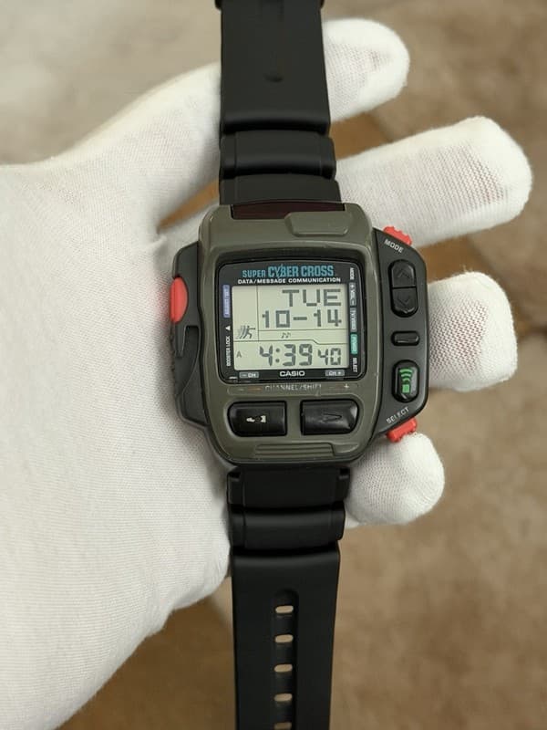 Rare Vintage Casio Super Cyber Cross JG-200 Men’s Digital Game Watch JDM 90s