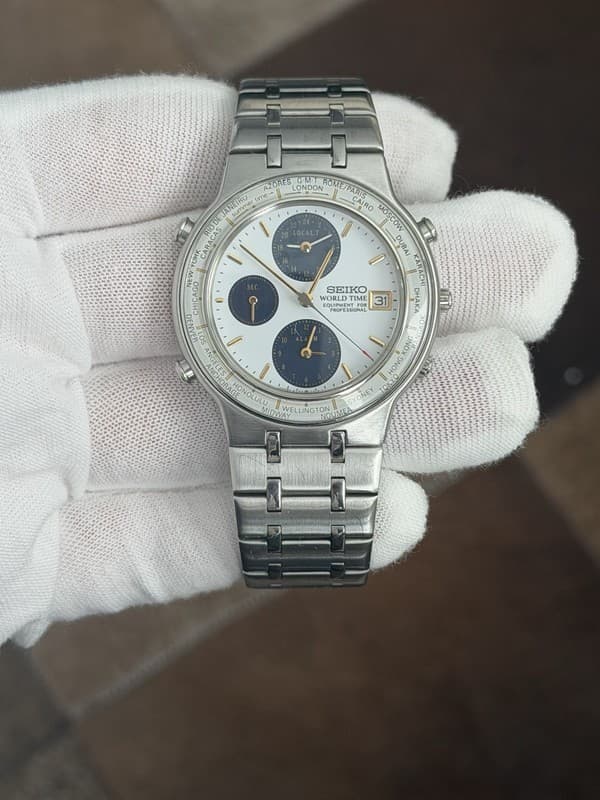 Rare Vintage Seiko World Time “Equipment For Professional” 5T52-7A00 Men’s Watch