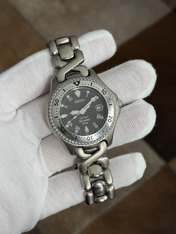 Rare Vintage Seiko Scuba Titanium 7N35-6140 Men’s Diver Sports Watch JDM 1990s