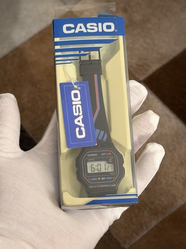 NOS Rare Vintage Casio F-31 Men’s Digital Sports Watch JDM 1980s