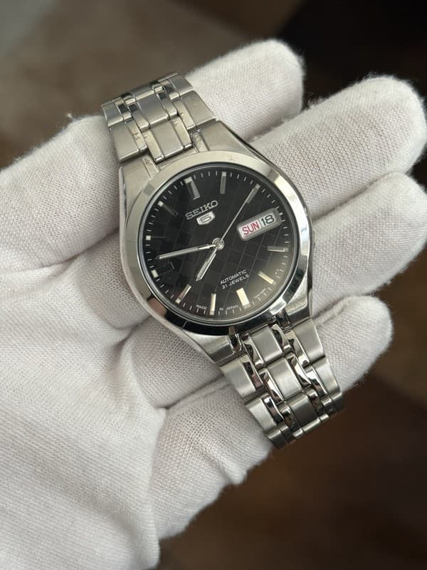 Rare Vintage Seiko 5 SNKG13J1 Automatic Checkered Dial Men’s Watch JDM 1990s