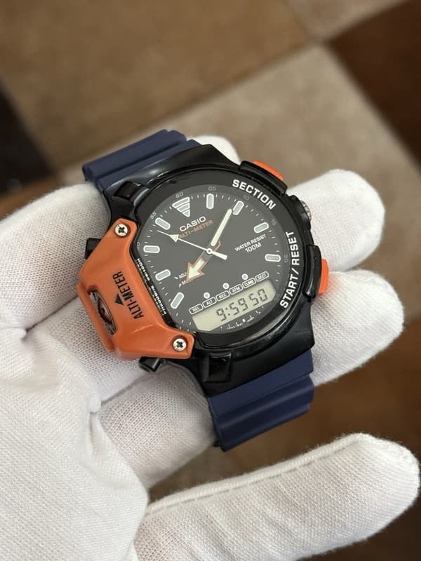 Rare Vintage Casio AW-330 Men’s Ana-Digi Altimeter Sports Watch Mod. 734 JDM 80s