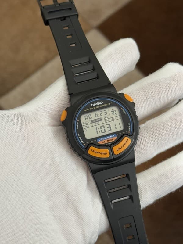 Rare Vintage Casio JC-11 Limited Edition Tokyo University Digital Jogging Watch