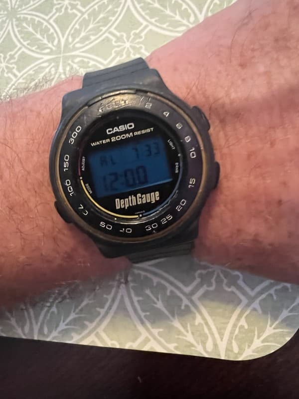 Rare Vintage Casio Depth Gauge DW-220DG Men’s Digital Sports Watch JDM 1980s