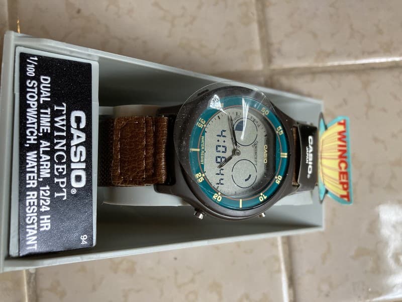 NOS Rare Vintage Casio Twincept AQX-11 Men’s Ana-Digi Sports Watch JDM 1990s