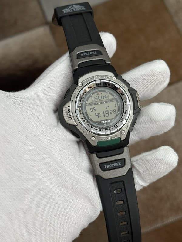 Rare Vintage Casio Pro Trek PRT-41 Triple Sensor Men’s Digital Sports Watch JDM