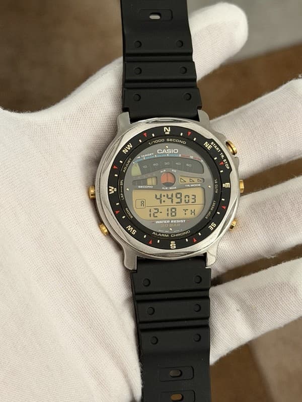 Rare Vintage Casio STR-2000 Men’s Alarm Chronograph Digital Sports Watch JDM 80s