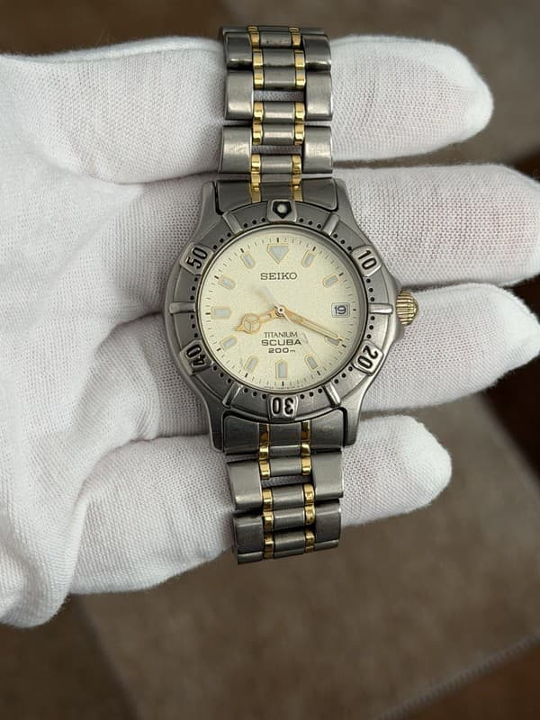 Rare Vintage Seiko Scuba Titanium 7N35-6100 Men’s Diver Sports Watch JDM 1990s