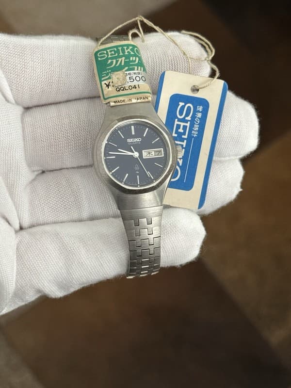 NOS Rare Vintage Seiko Quartz 4326-0060 Ladies Day Date Watch JDM 1980s