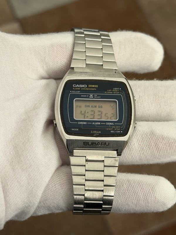 Rare Vintage Casio x Subaru 83QS-41 Men’s Digital Sports Watch JDM 1970s