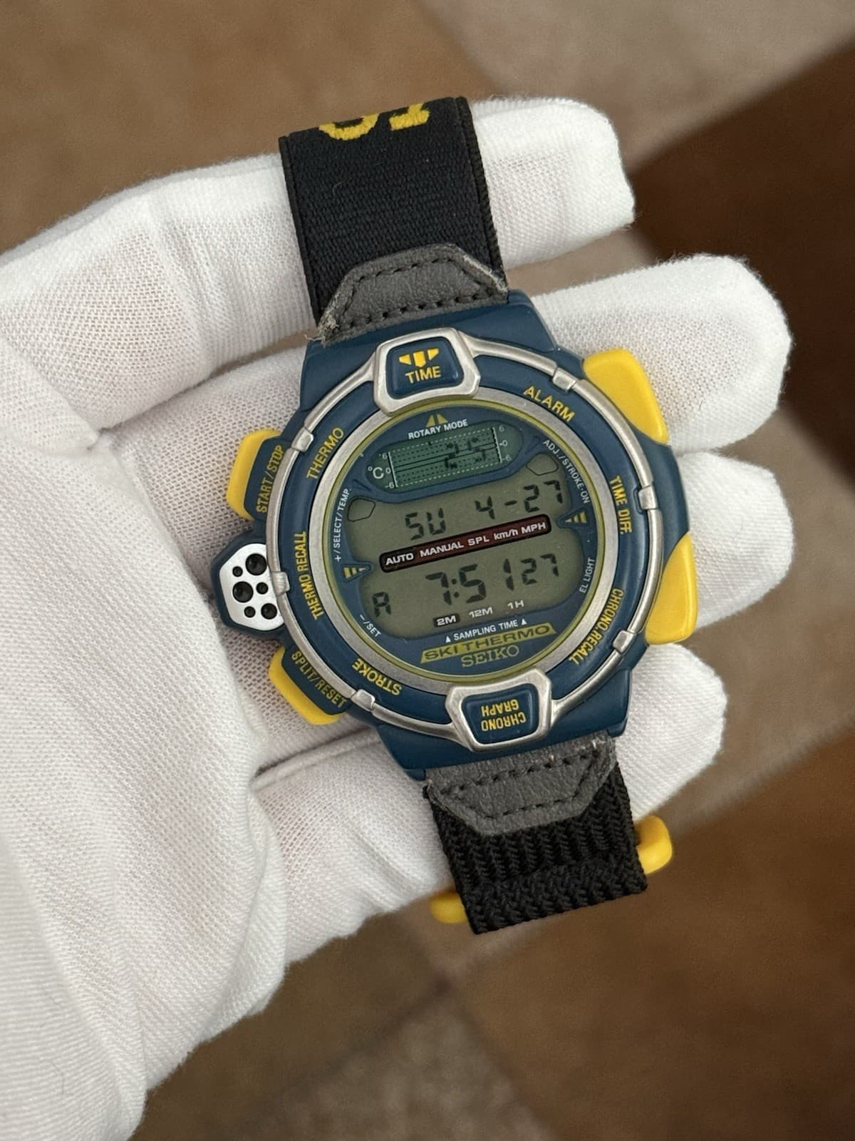 Rare Vintage Seiko Ski Thermo S821-6000 Men’s Digital Ski Sports Watch JDM 1990s
