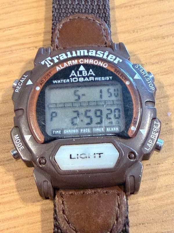 NOS Rare Vintage Alba Trailmaster Men’s Digital Sports Watch W620-4080 JDM 1980s