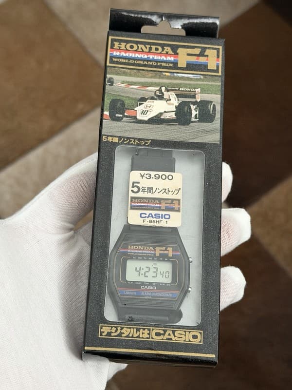 NOS Rare Casio Honda F1 Racing Team F-85 Men’s Digital Sports Watch JDM 1980s