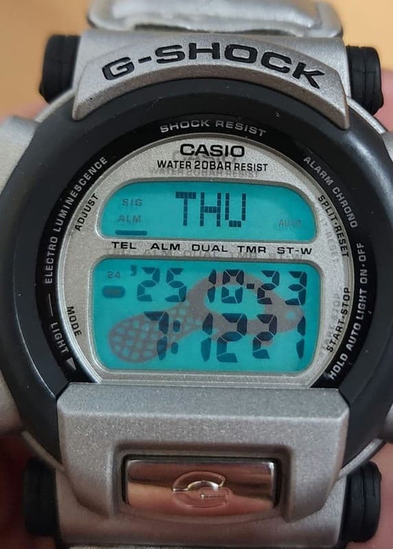 Rare Vintage Casio G-Shock Fox Fire DW-003 Men’s Digital Sports Watch JDM 1990s