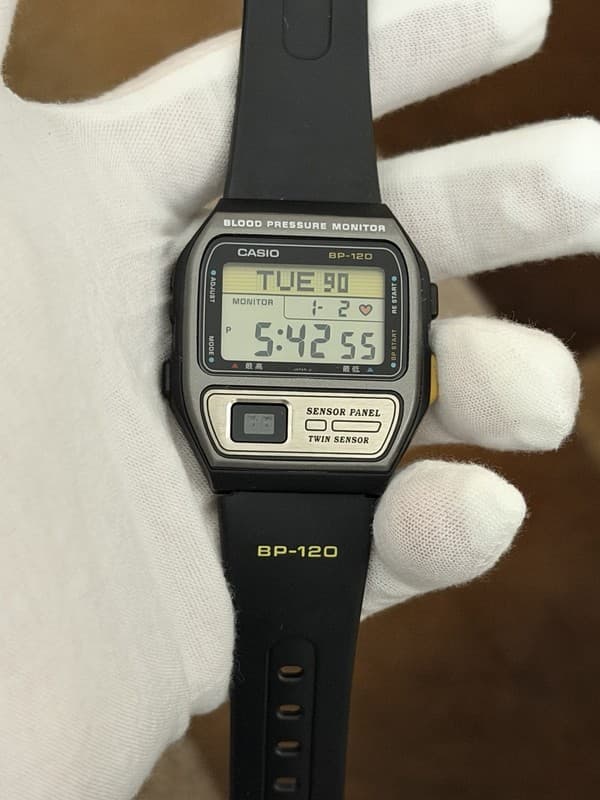 Rare Vintage Casio Blood Pressure Monitor BP-120 Men’s Digital Sports Watch JDM
