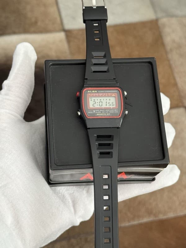 Rare Vintage Alba Y749-5020 Men’s Digital Alarm Chronograph Sports Watch JDM 80s