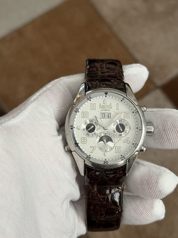 Rare Vintage Arbutus AR0055 Men’s Automatic Triple Calendar Sports Watch 1990s
