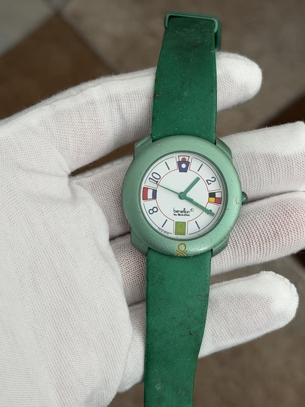 Rare Vintage Bulova Benetton Men’s Quartz Sports Watch 1980s