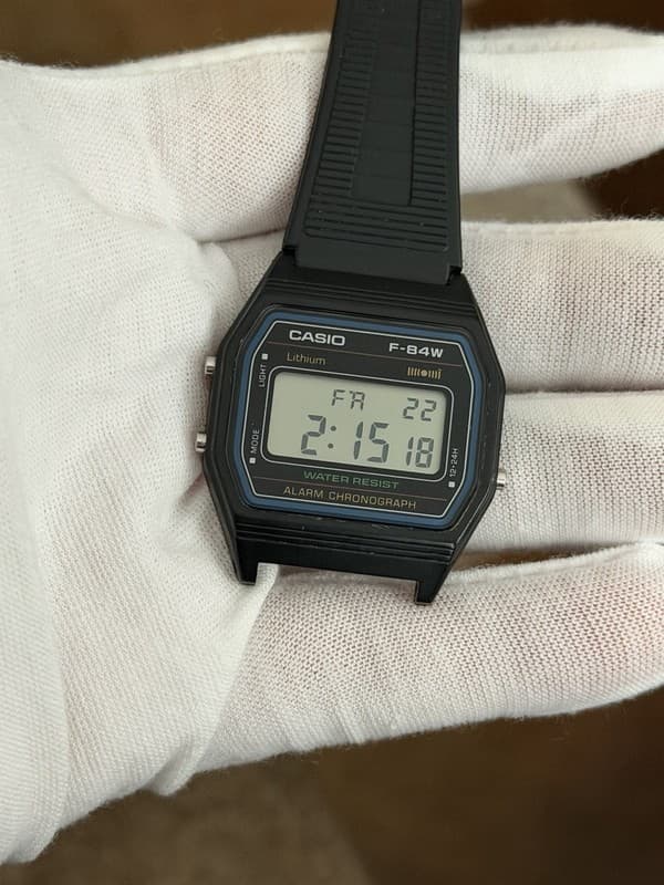 Vintage Casio Alarm Chronograph F-84W Digital Sports Watch JDM 1990s Module 593