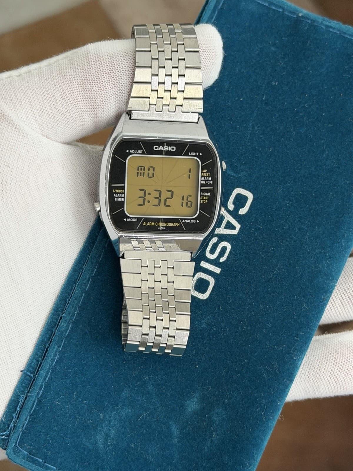 Rare Vintage Casio A201 “Blue Thunder” Men’s Digital Sports Watch JDM 1980s