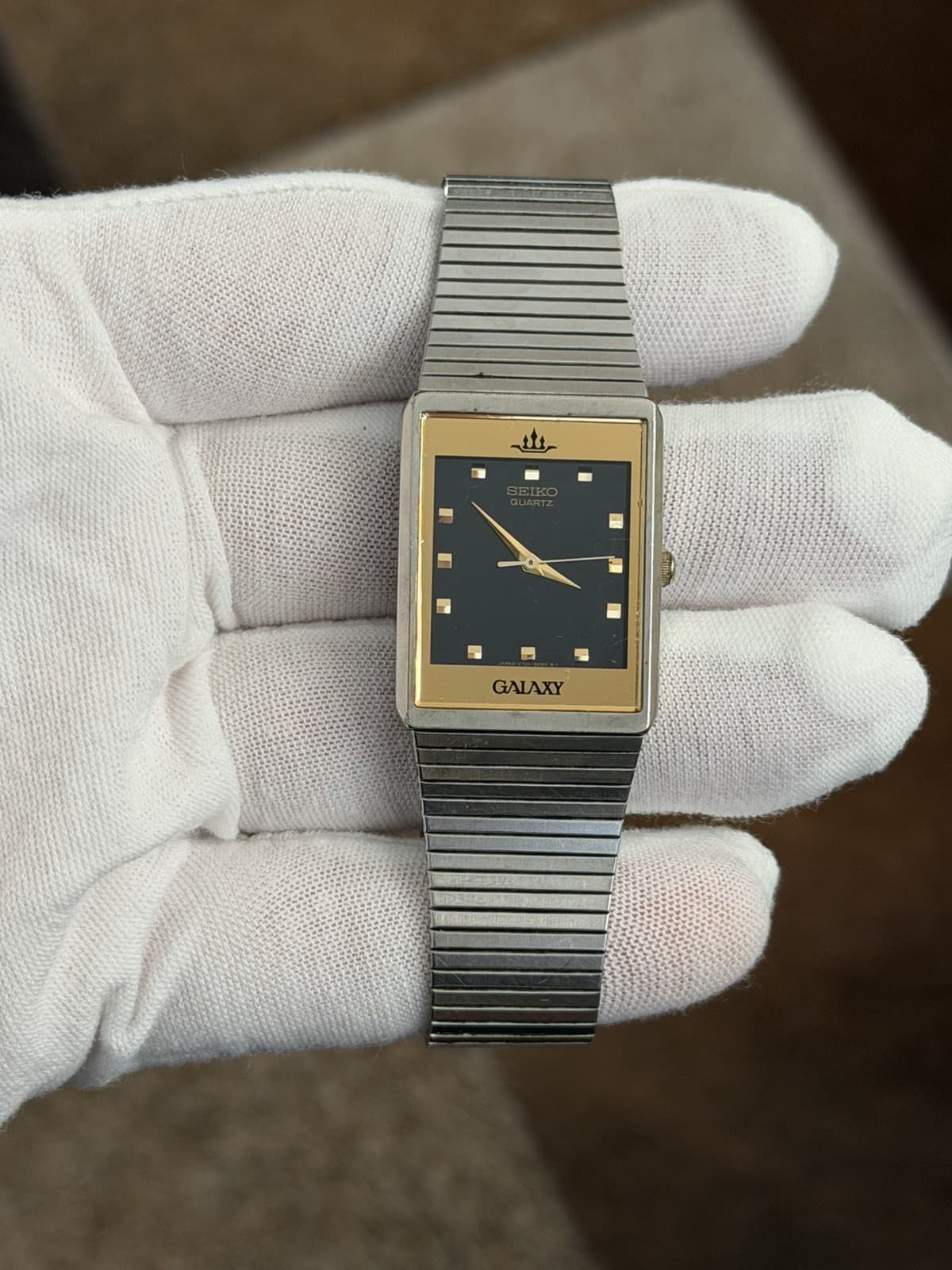 Rare Vintage Seiko Galaxy V701-5K2A Men’s Classic Quartz Dress Watch JDM 1980s