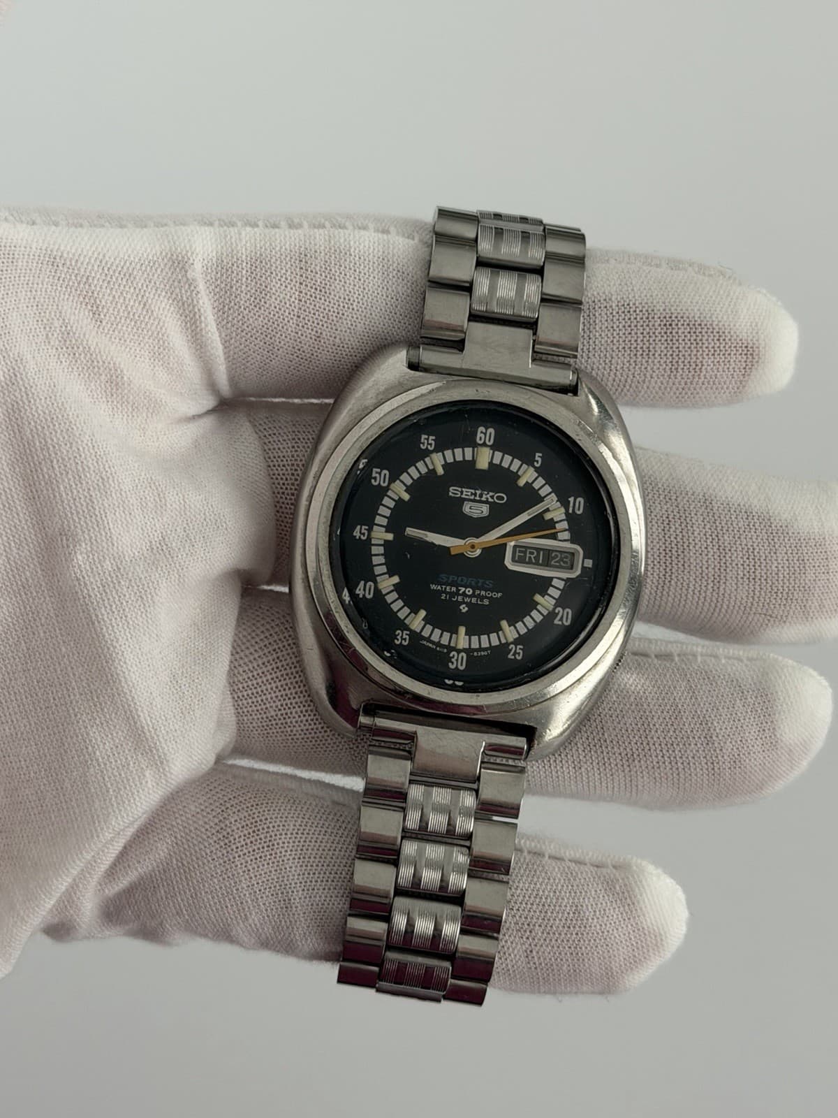 Seiko 5 Sports 6119-8310 Men’s Vintage 21J Automatic Watch JDM 1960s