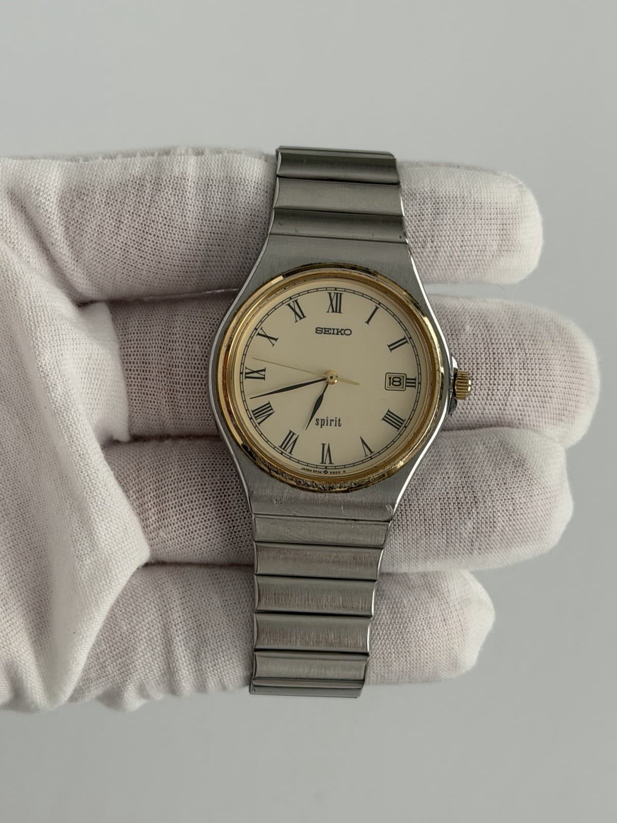 Seiko Spirit 5P32-6B30 Men’s Vintage Classic Quartz Dress Watch JDM 1980s