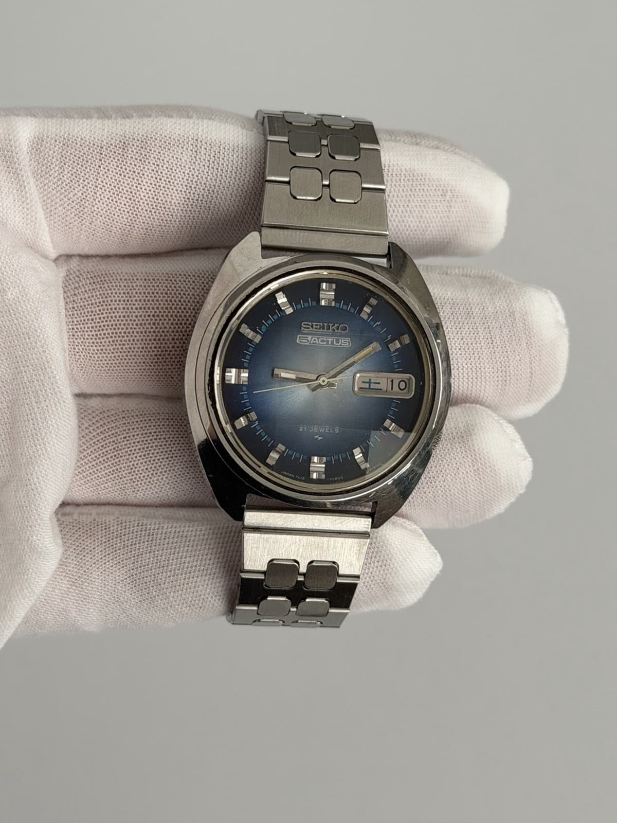 Seiko 5 Actus 7019-7210 Men’s Vintage Automatic Dress Sports Watch JDM 1970s
