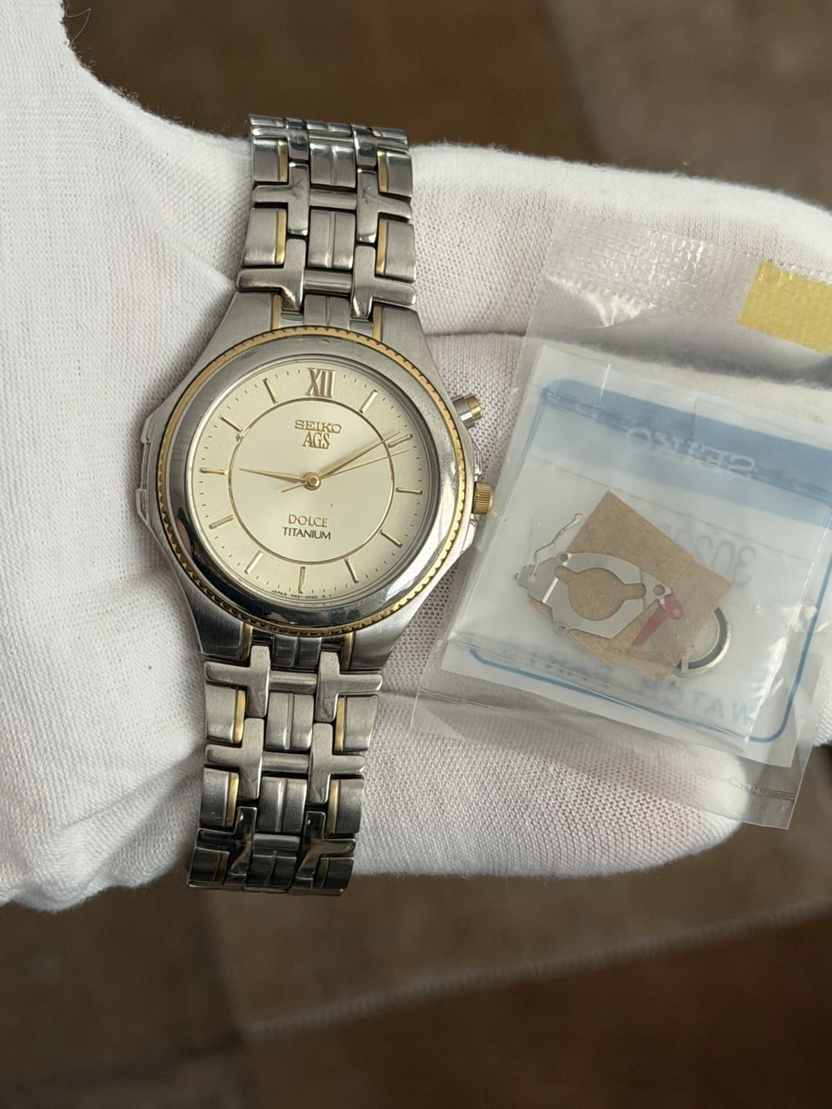 Rare Vintage Seiko Dolce AGS Titanium Men’s Automatic Watch 4M21-0010 JDM 1990s - Image 1