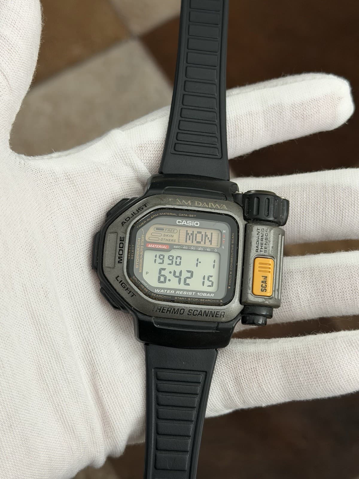 Rare Vintage Casio Pro Trek Team Daiwa Thermo Scanner PRT-12 Sports Watch JDM - Image 1
