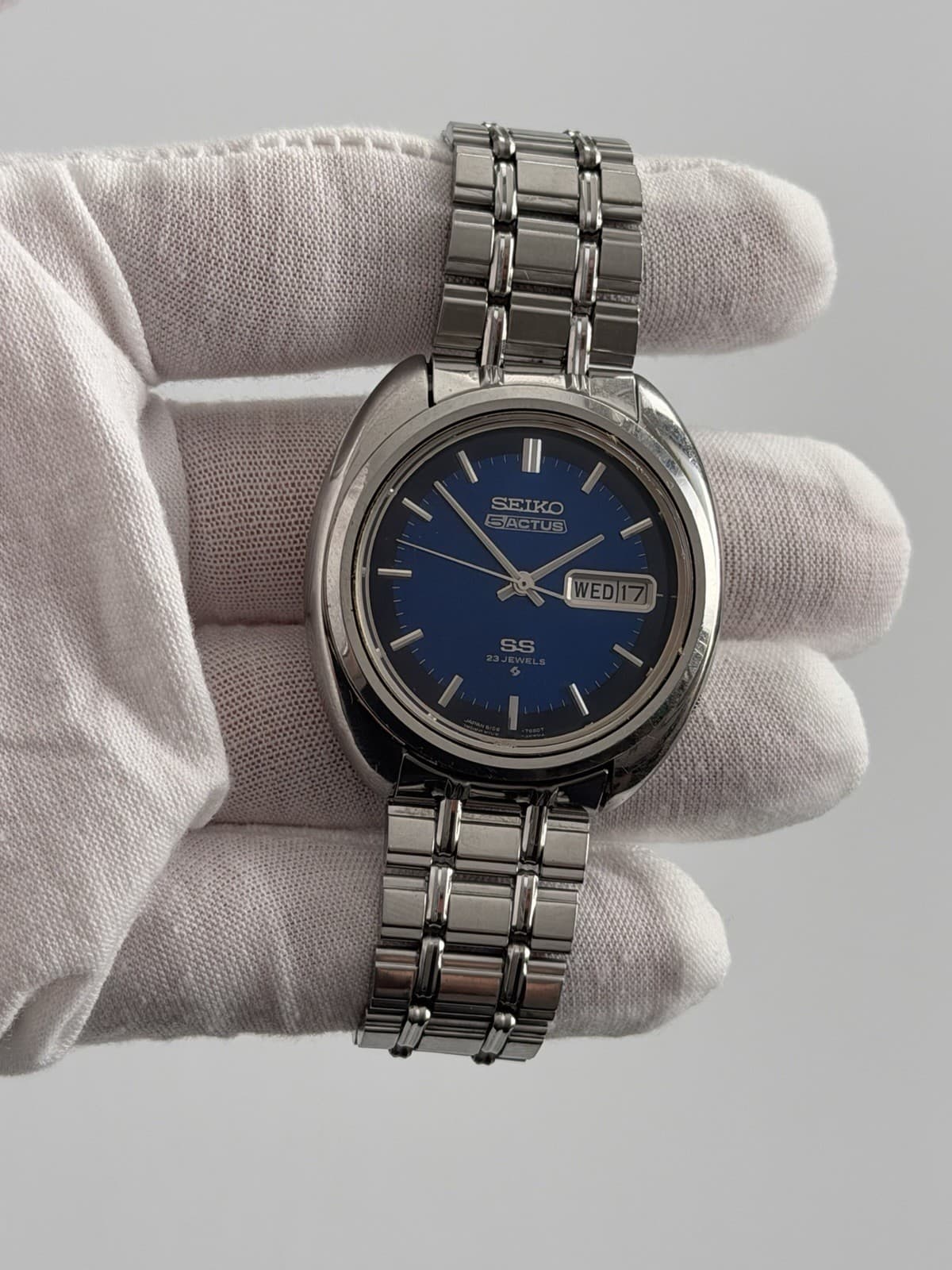 Seiko 5 Actus 6106-7470 Men’s Vintage 23J Automatic Dress Sports Watch JDM 1970s
