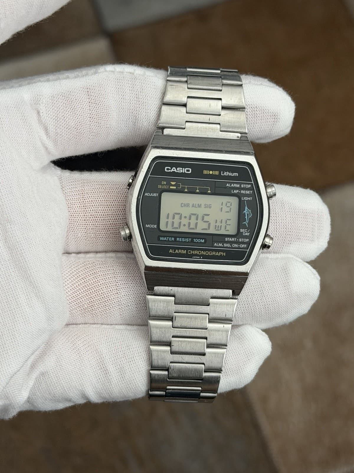 Casio Marlin W-250 Men’s Vintage Digital Sports Watch JDM 1980s Module 108