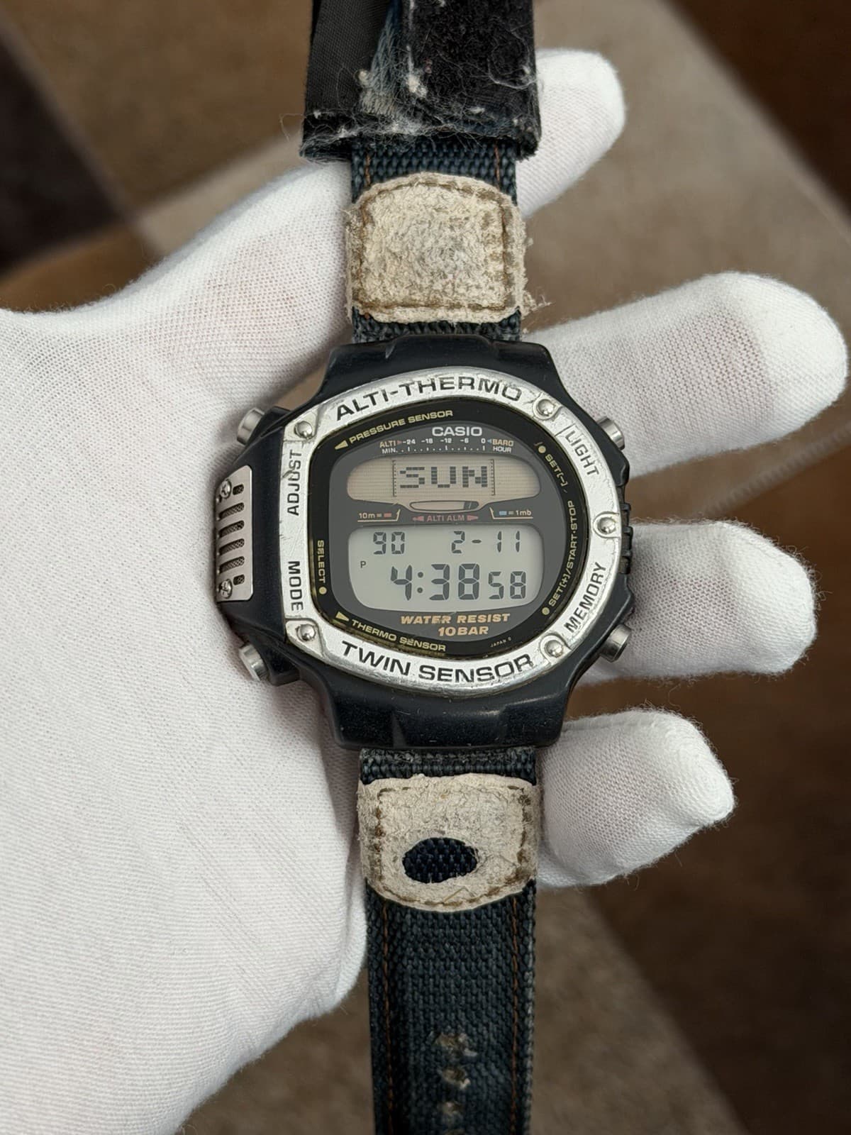 Rare Vintage Casio Pro Trek DPX-410 Alti-Thermo Digital Sports Watch JDM 1990s - Image 1