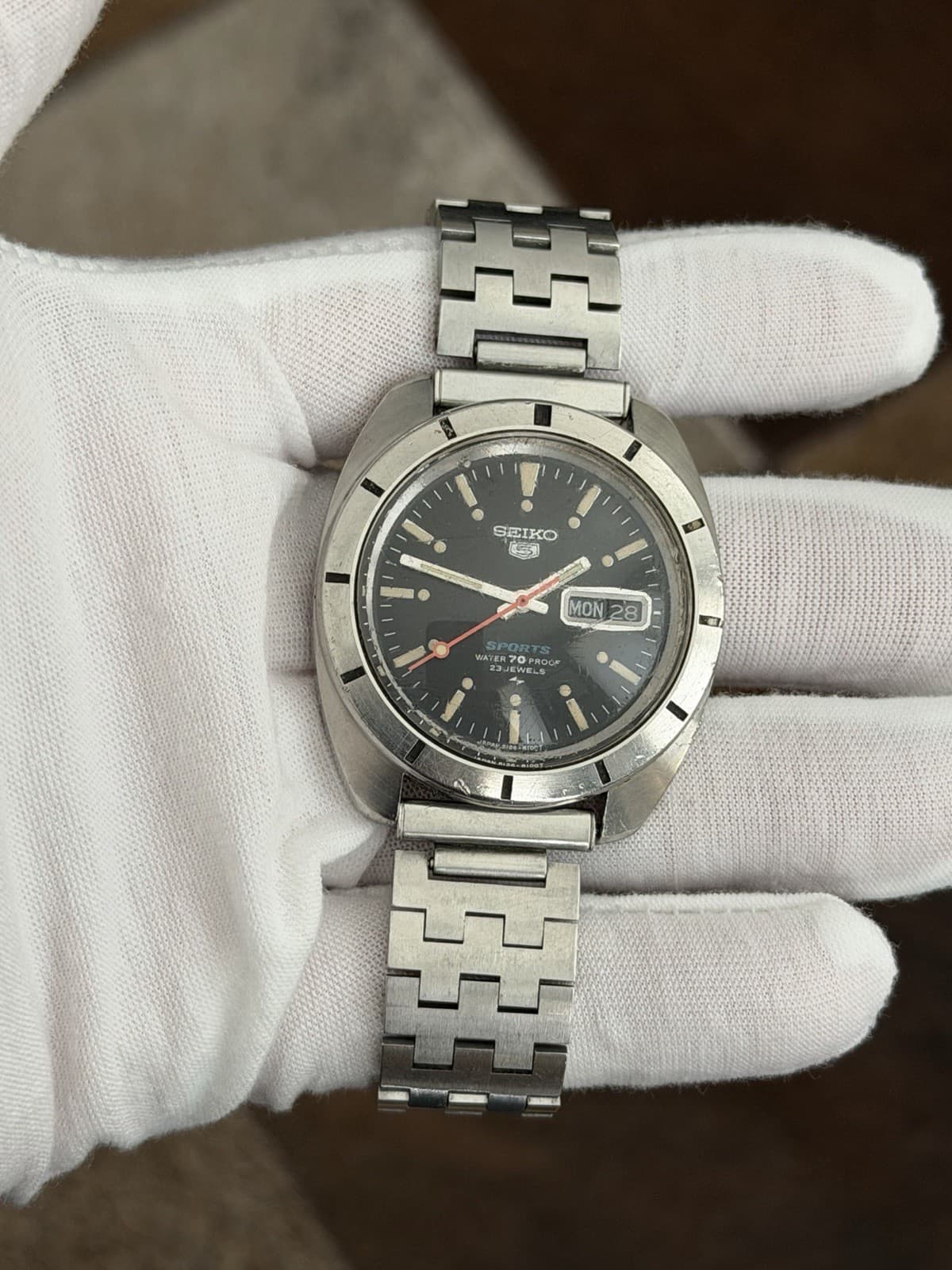 Seiko 5 Sports 5126-8100 Men’s 23J Automatic Classic Sports Watch JDM 1960s