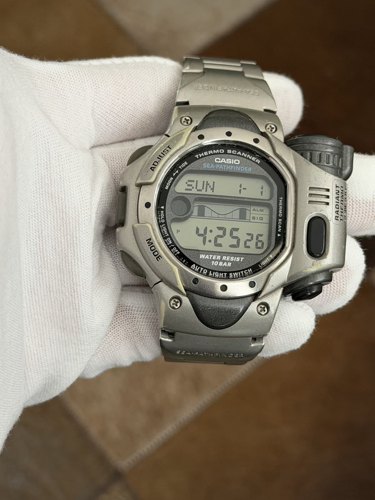 Rare Vintage Casio Sea-Pathfinder Thermo Scanner SPF-10 Men’s Digital Watch JDM - Image 1