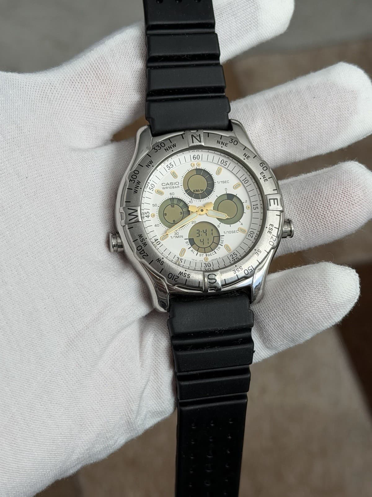 Rare Vintage Casio AW-401 Men’s Ana-Digi Chronograph Alarm Sports Watch JDM 80s - Image 1