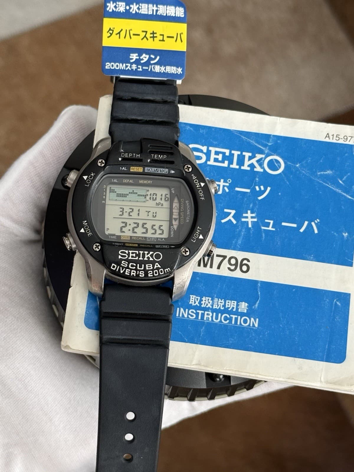 NOS Rare Vintage Seiko Scuba M796-5A10 Men’s Digital Diver Sports Watch JDM 90s - Image 1