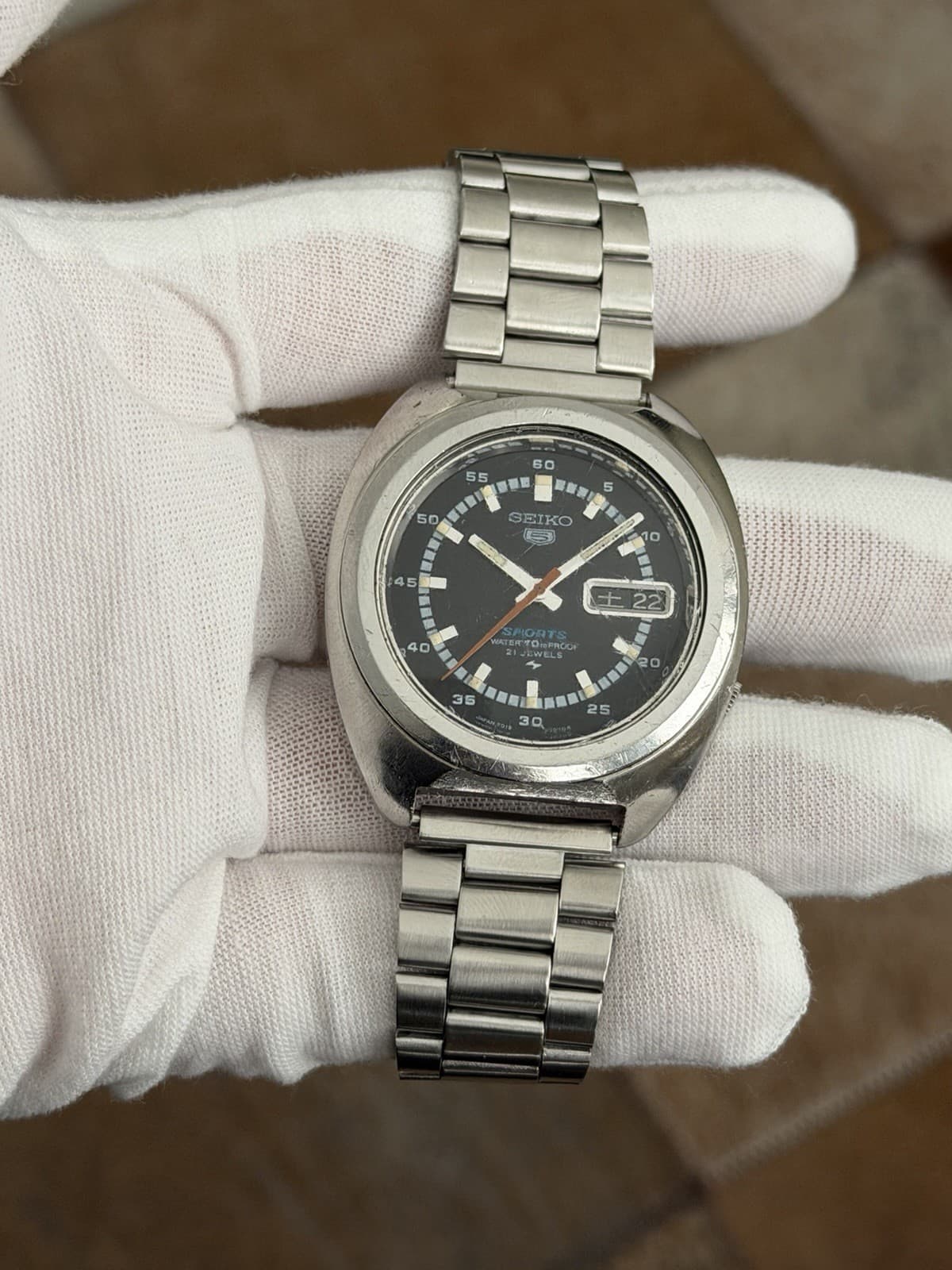Rare Vintage Seiko 5 Sports 7019-7050 Men’s Automatic Dress Sports Watch JDM 70s