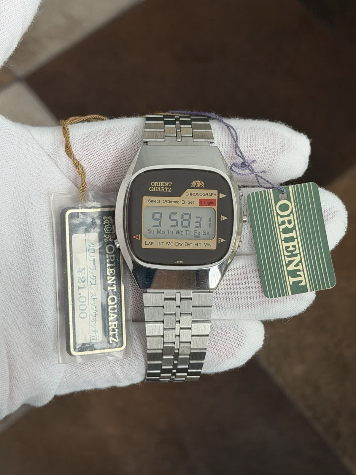 NOS Rare Vintage Orient Quartz GS670103-40 Men’s Digital Sports Watch JDM 1970s - Image 1