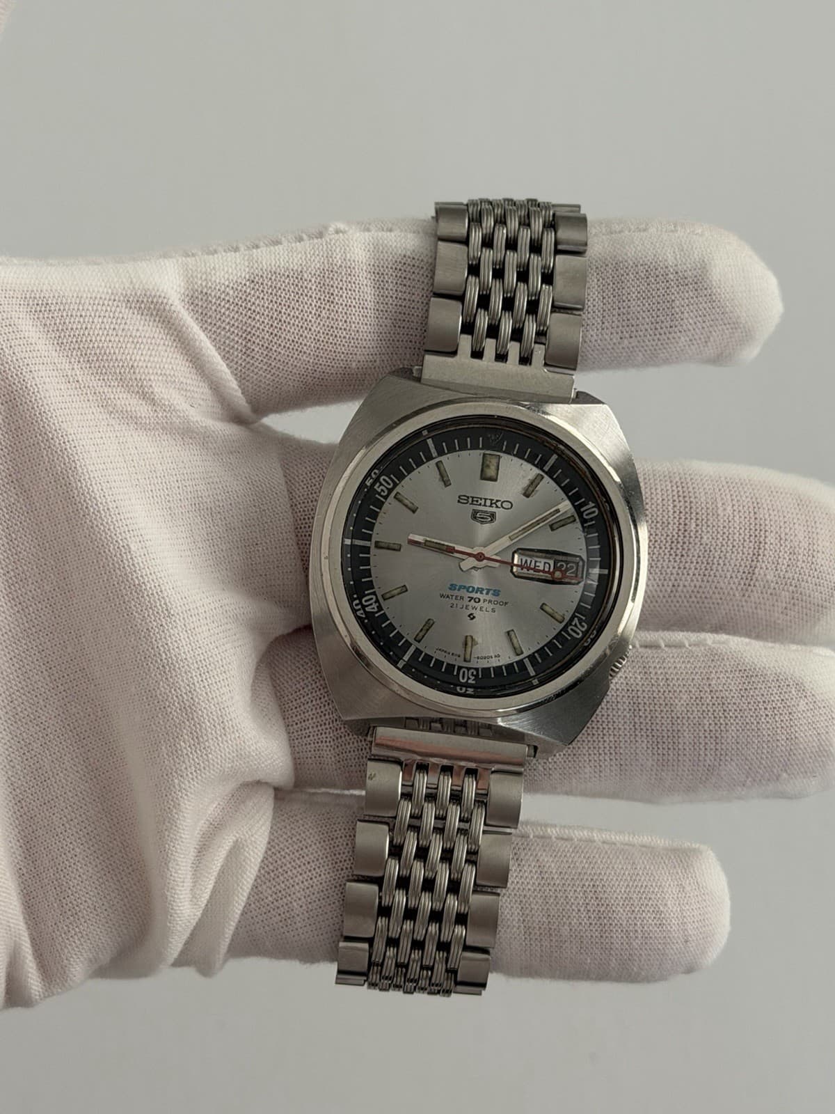 Seiko 5 Sports 6119-6020 Men’s Vintage 21J Automatic Watch JDM 1960s