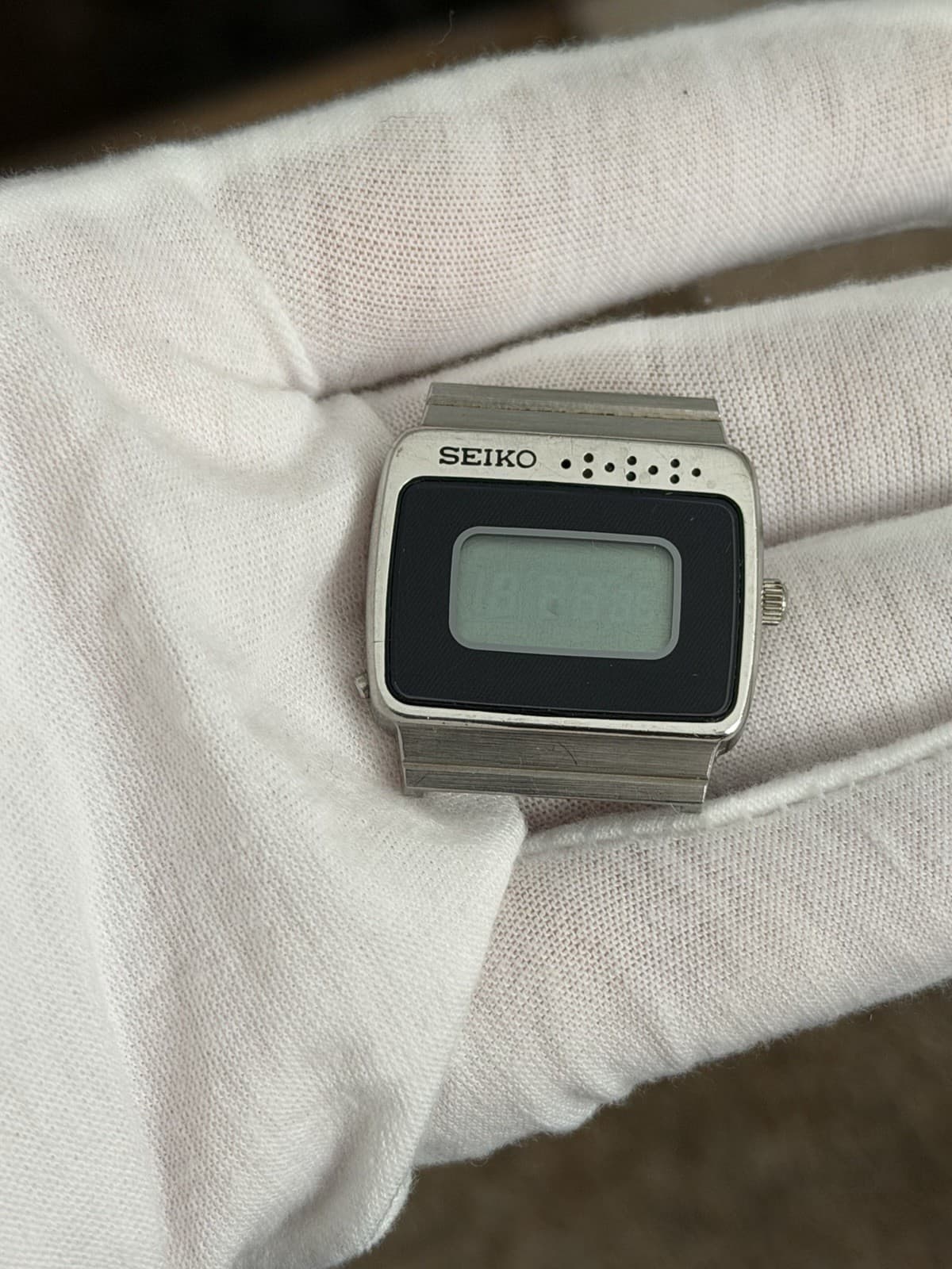 Seiko B137-4020 Men’s Vintage Digital Sports Watch JDM 1970s