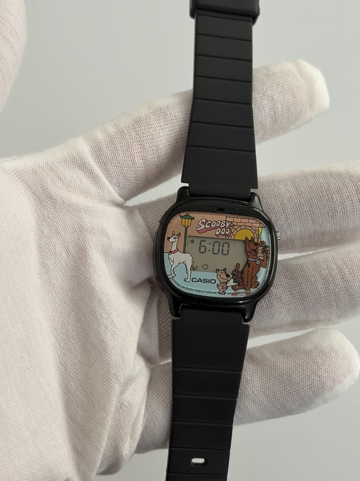 Casio Scooby Doo Hanna-Barbera AG-40 Melody Alarm Vintage Digital Watch 1980s