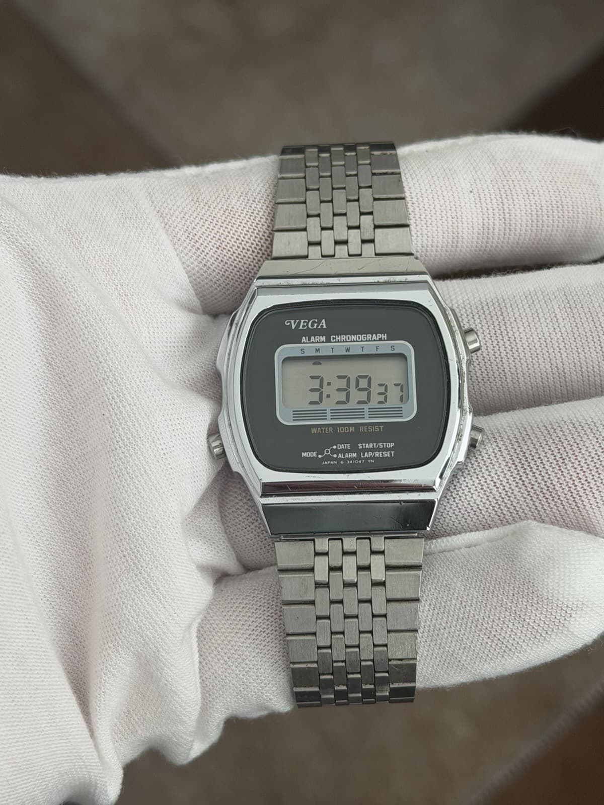 Rare Vintage Citizen Vega Alarm Chronograph Digital Watch PA80-341317 JDM 1980s - Image 1