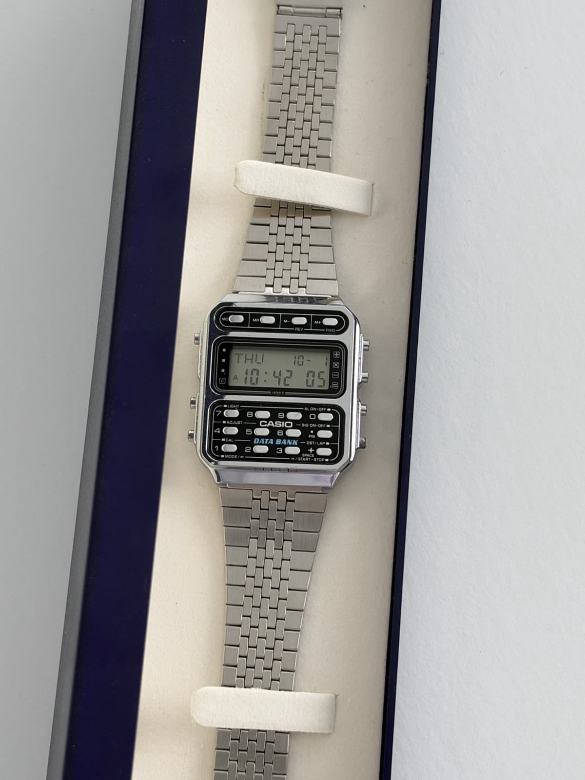 Casio Data Bank CD-401 Men’s Vintage Digital Calculator Sports Watch JDM 1980s