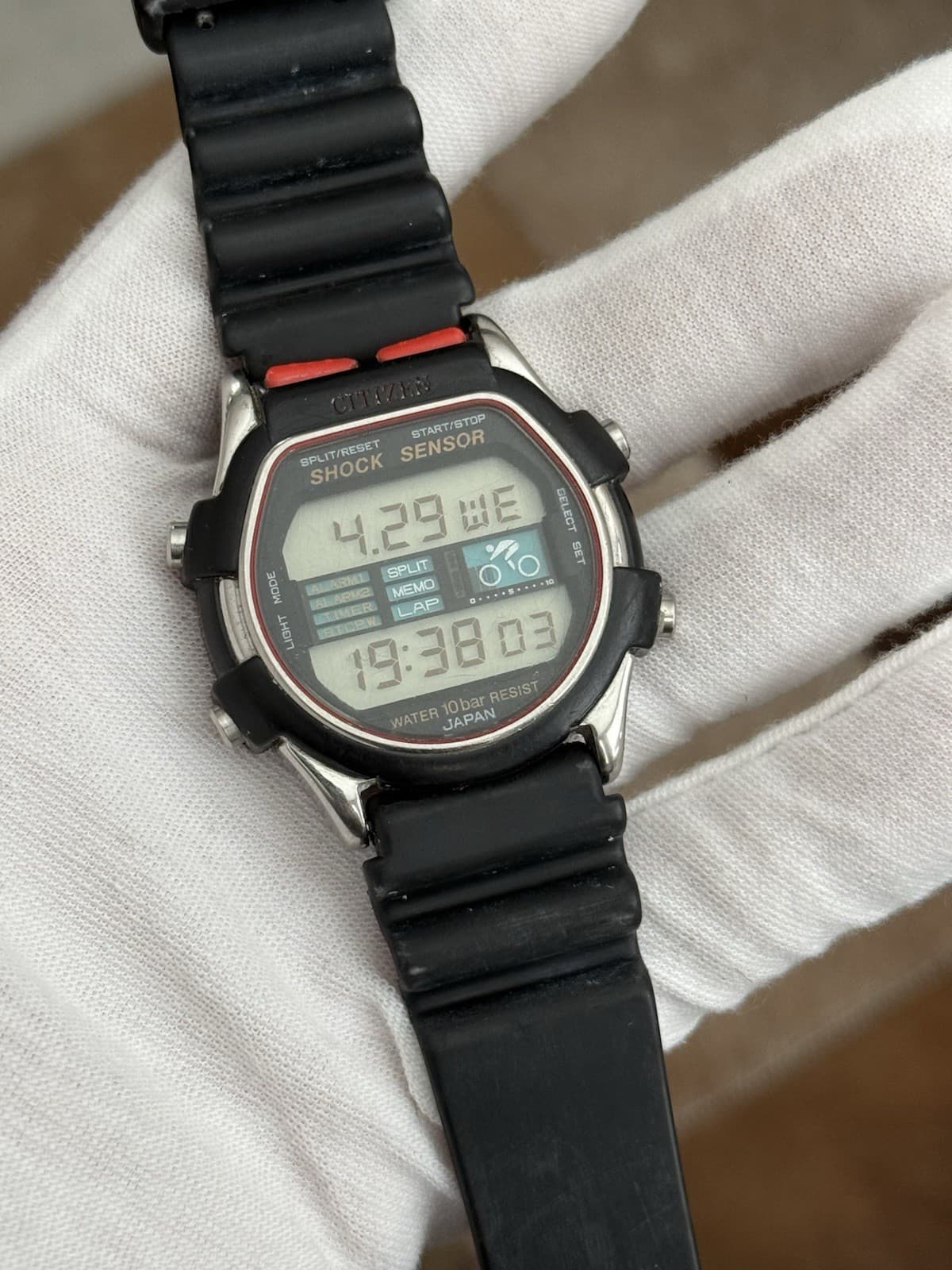 Rare Vintage Citizen D130-313241 Men’s Digital Chronograph Sports Watch JDM 80s - Image 1