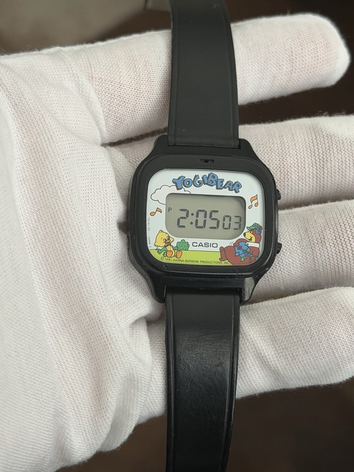 Rare Vintage Casio Yogi Bear Hanna-Barbera LM-5 Melody Alarm Digital Watch 1980s - Image 1